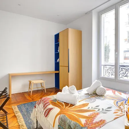 Bluestay 125 - Superb In شقة